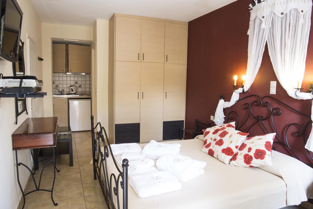 Greka Ionian Suites Айя-Евфимия Экстерьер фото