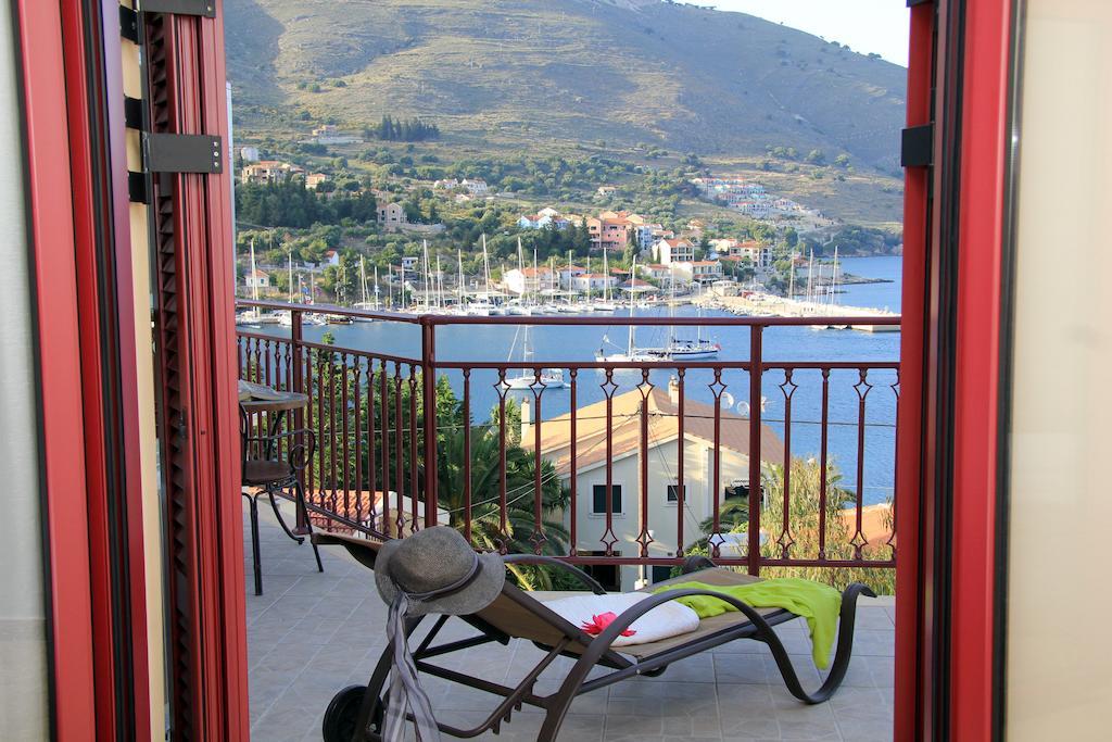 Greka Ionian Suites Айя-Евфимия Экстерьер фото