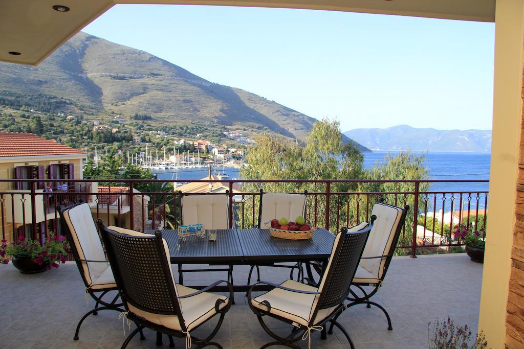 Greka Ionian Suites Айя-Евфимия Экстерьер фото